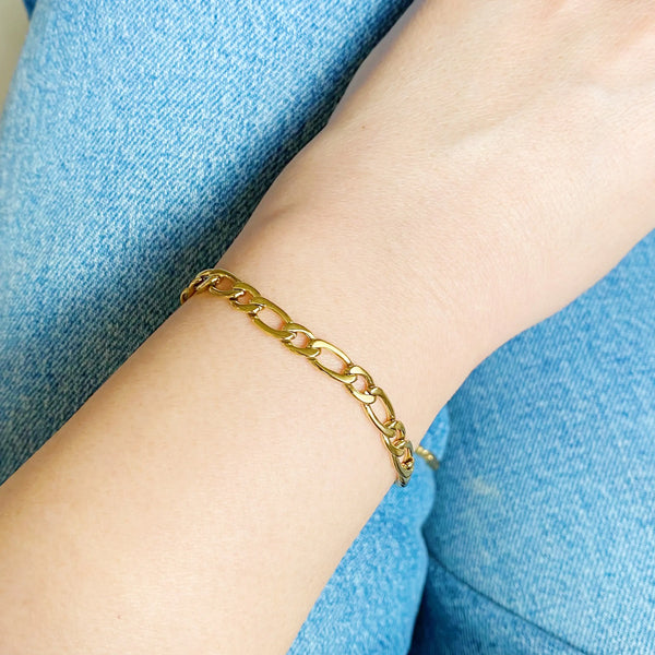 Elegant Cuban Link Bracelet