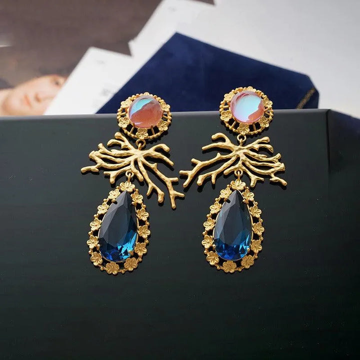 Ancient Style Water Drop Earrings - themiraclebrands.store