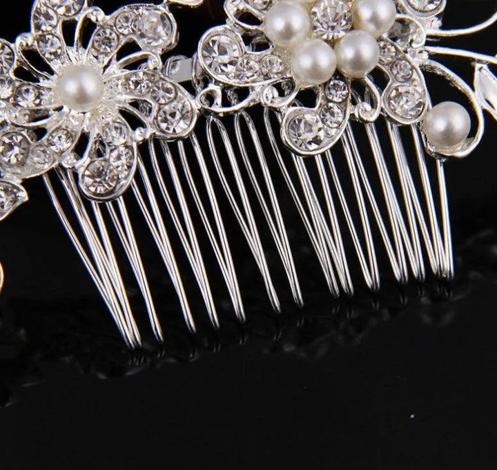 Bridal Rhinestone & Pearl Hair Comb | Wedding Dress Accessories - themiraclebrands.com