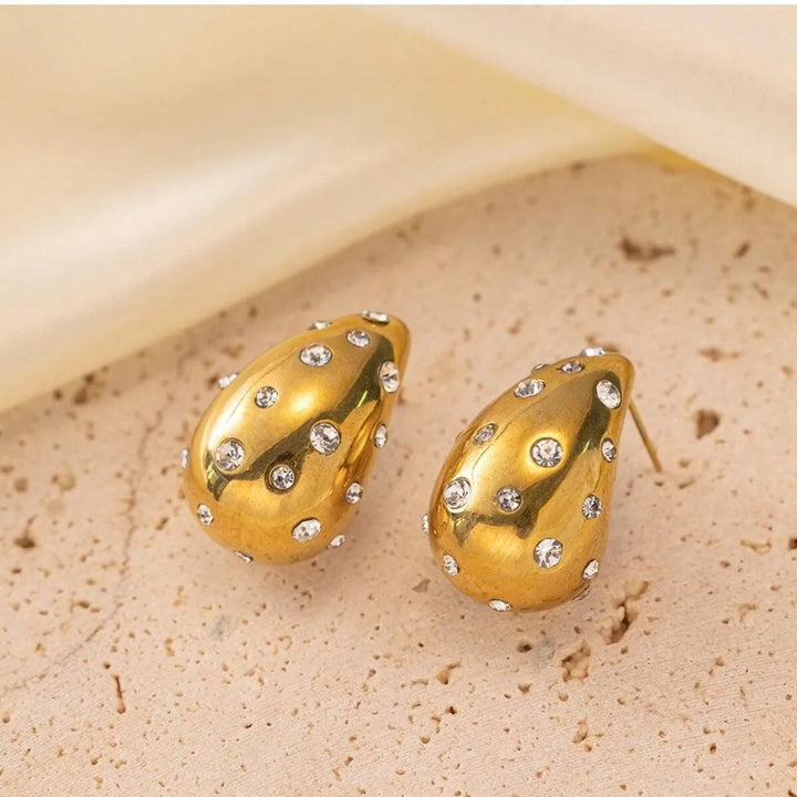 Diamond studded colorful elegant women's earrings - themiraclebrands.com