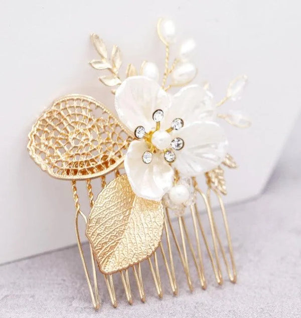 Golden Leaf Bridal Hair Comb - Elegant Jewelry Accessory - themiraclebrands.com