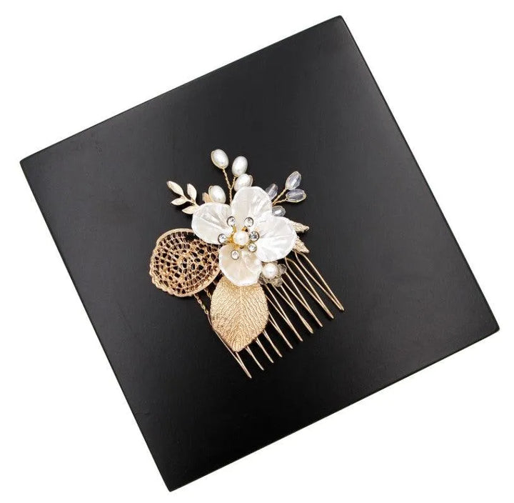 Golden Leaf Bridal Hair Comb - Elegant Jewelry Accessory - themiraclebrands.com