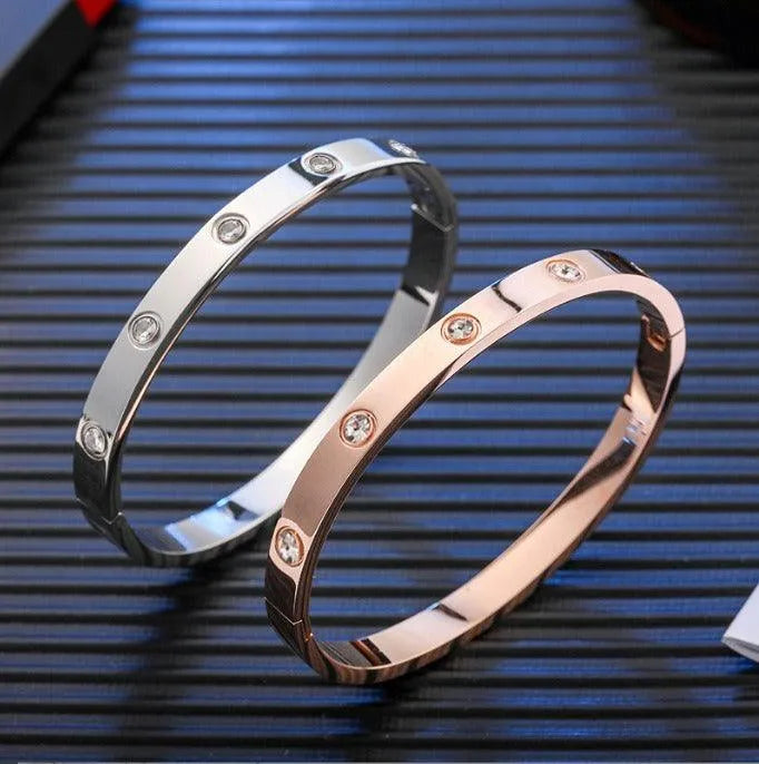 Sophisticated Home Bracelet - Versatile Light Luxury Accessory - themiraclebrands.com